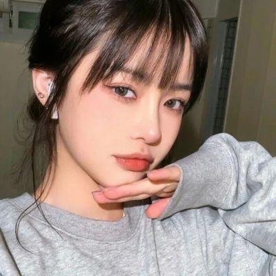 接近无限的白